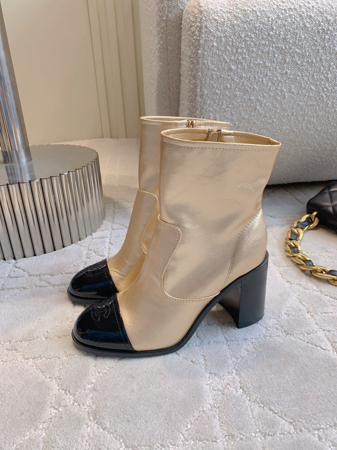 CC 25 Heeled Short Boot Light Gold Mix Black Patent Leather 516677