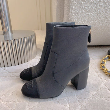 CC 25 Short Boot Black Fabric Sheepskin 516640