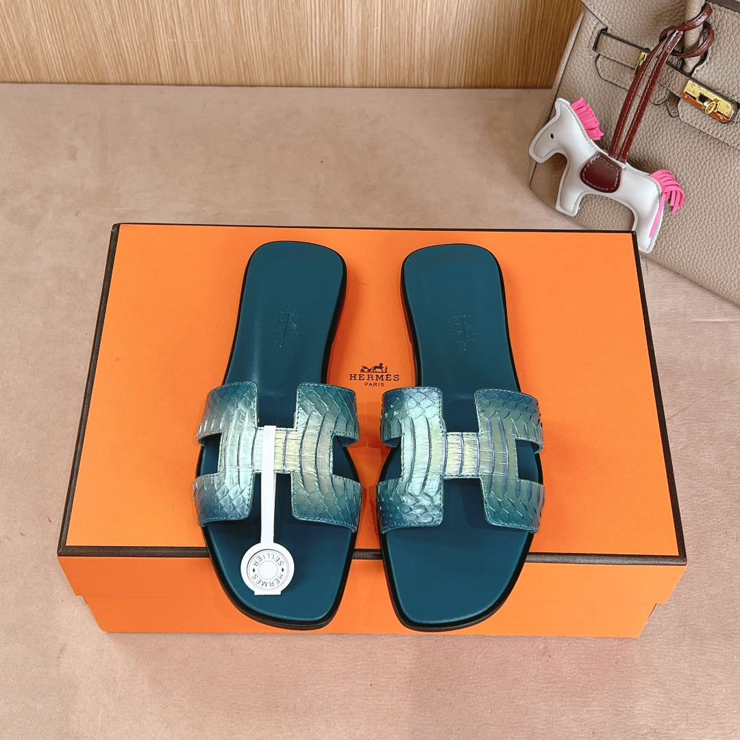Hm Oran Sandals Dark Teal Calfskin 312781