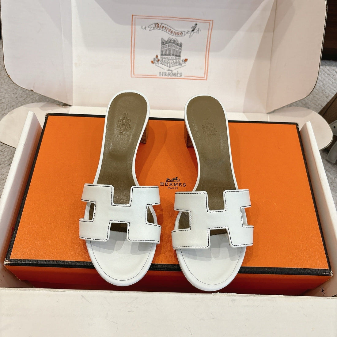 Hm Oasis Sandals White Mix Khaki Brown Chisel Pattern Cowhide 544090