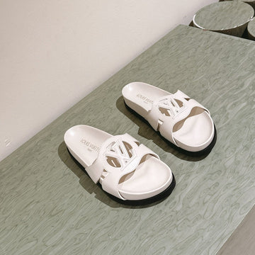 LV Sandal Isola Flat Mule Cream Calfskin