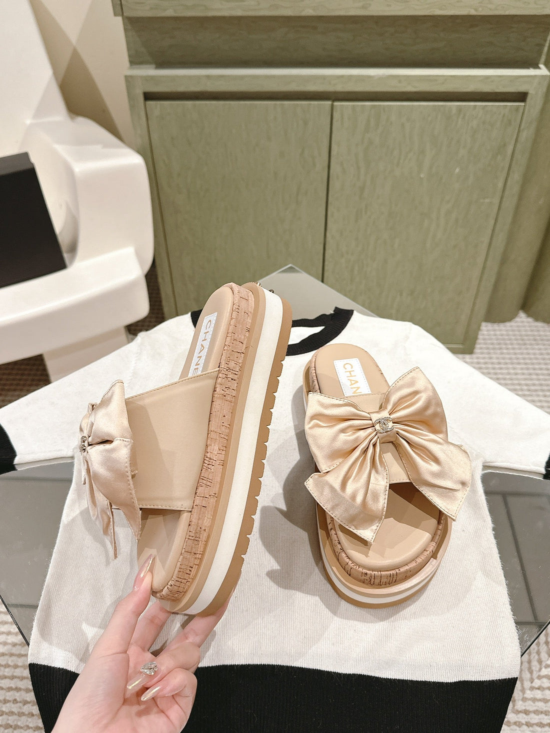 CC Slippers With Silk Bow In Beige Almond Cowhide