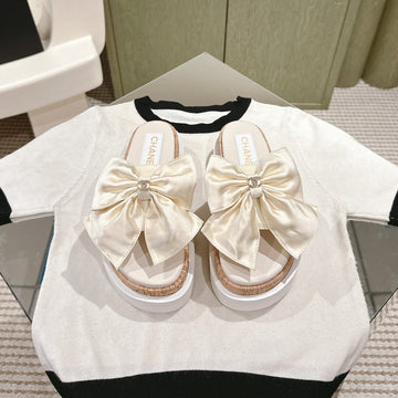 CC Slippers With Silk Bow In White Cowhide
