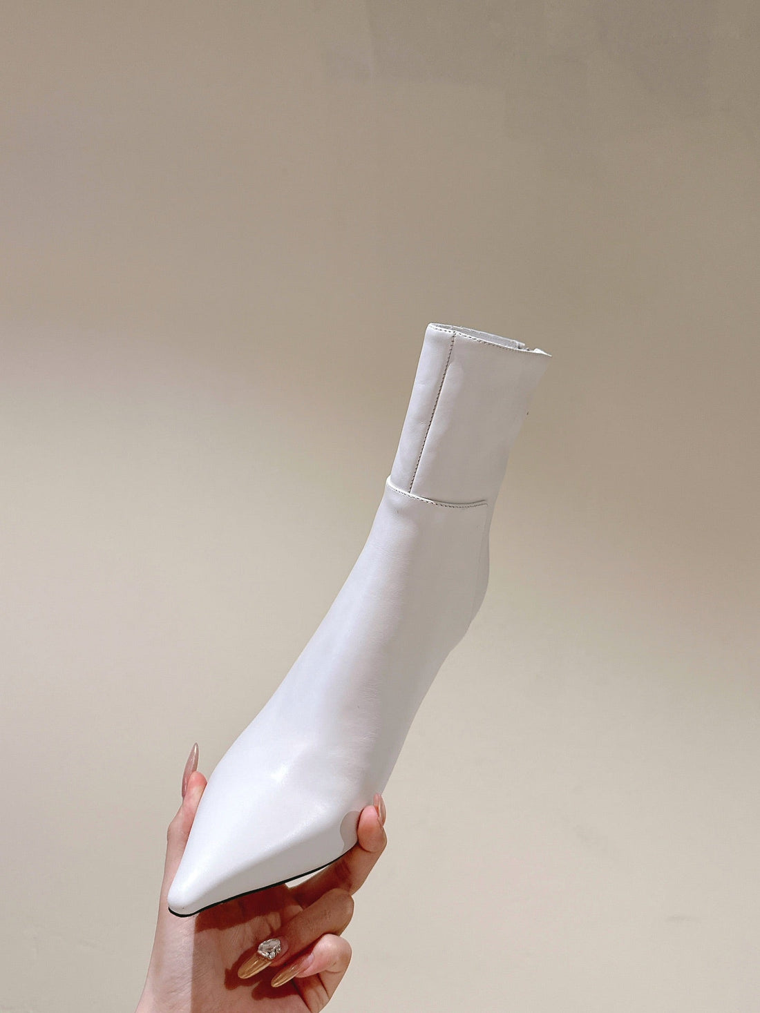 Jimmy Cycas Ankle Boot 90MM In White Lambskin 813450