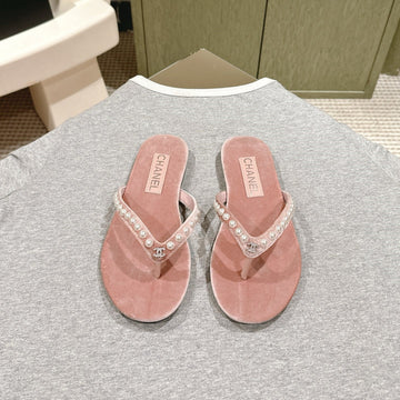CC 25SS Pearl Thong Sandal Pink Velvet 461637