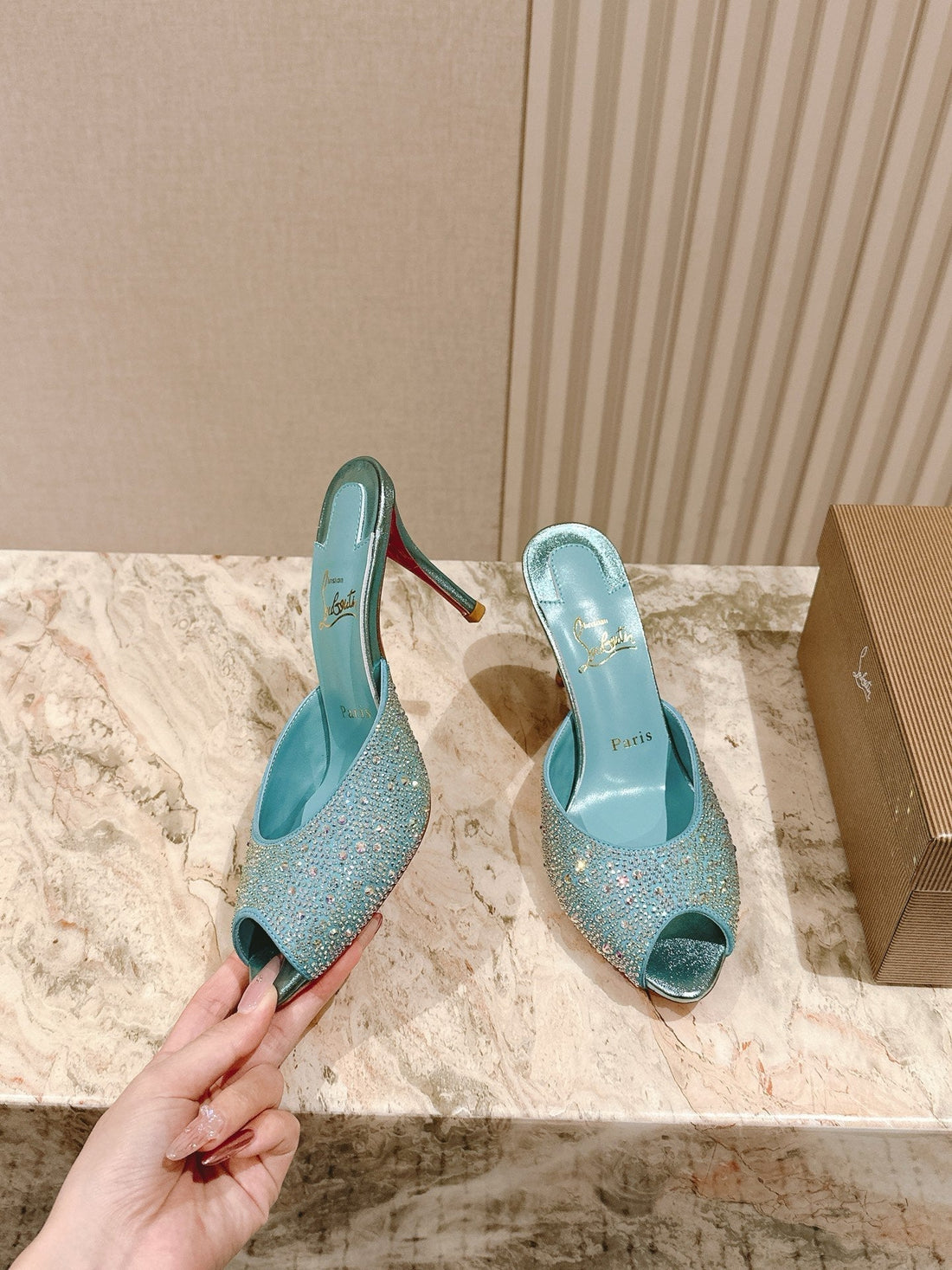 Cl 25 Mules Blue Imported Special 346331