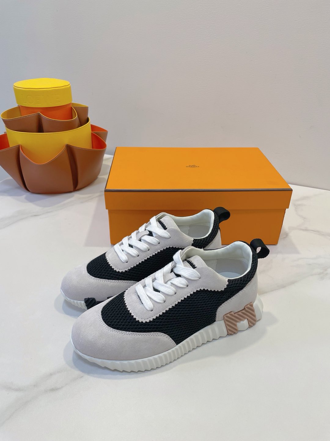 Hm Bouncing Sneaker Beige Gray Mix Black Fabric With Suede 212284