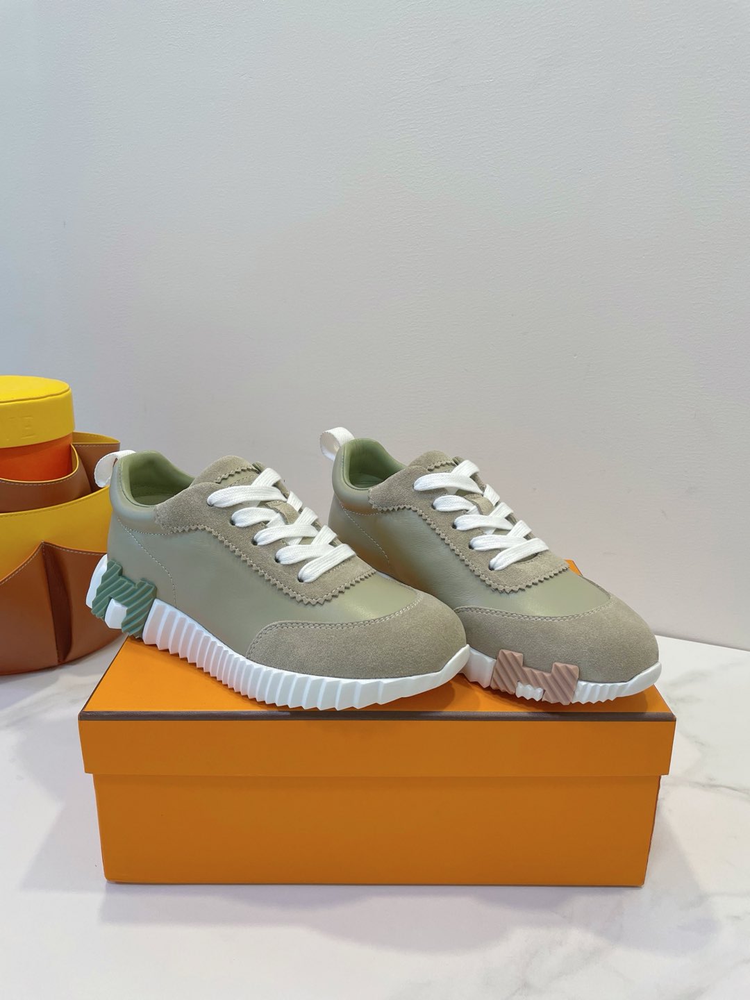 Hm Bouncing Sneaker Beige Esquisse Calfskin And Suede 212286