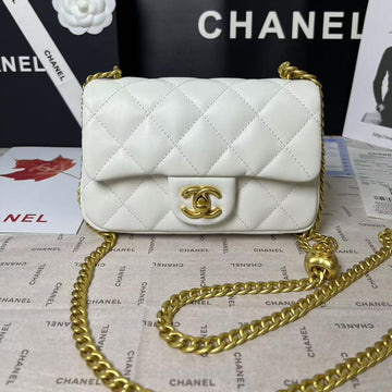 25C Mini Flap 19CM White Lambskin Gold Heart Hardware