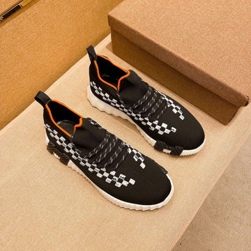 Hm Men's Flex Slip-On Sneaker Black Knit Cowhide 671700