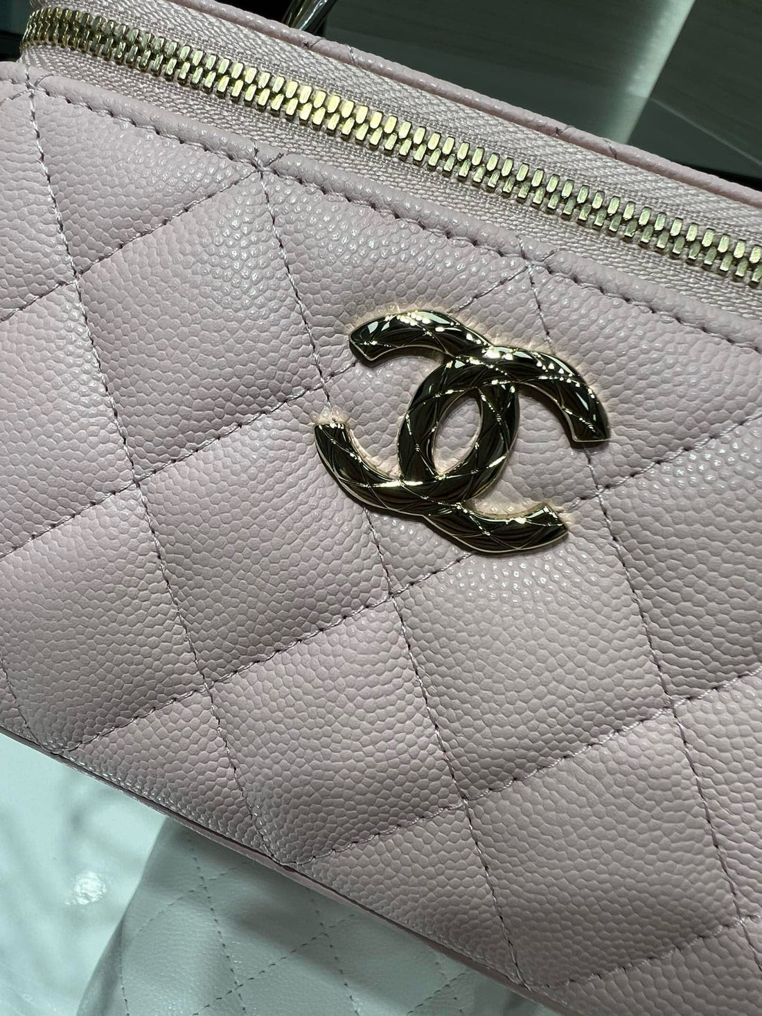 CC 25S Small Vanity 17CM Pink Grained Calfskin Light Gold Hardware