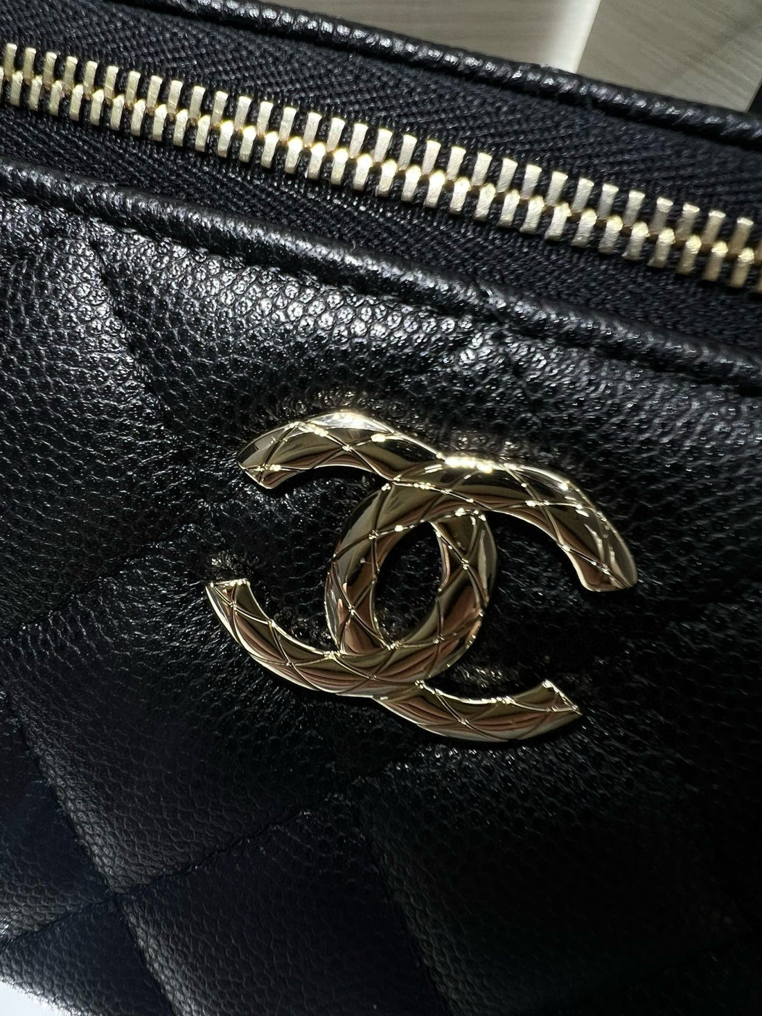CC 25S Small Vanity 17CM Black Grained Calfskin Light Gold Hardware