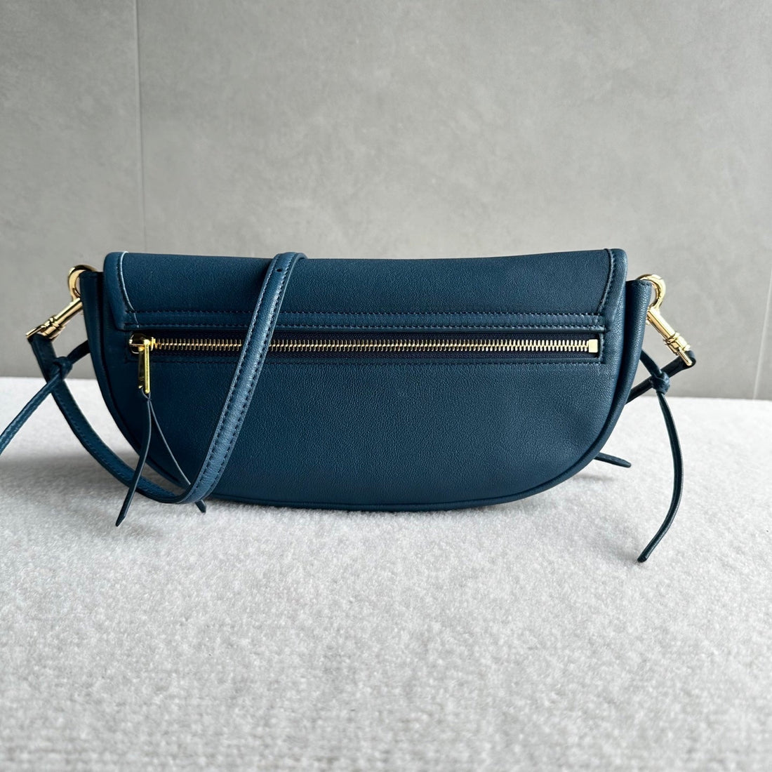 Cl Halfmoon Triomphe Small Bag 25CM Teal Green Lambskin