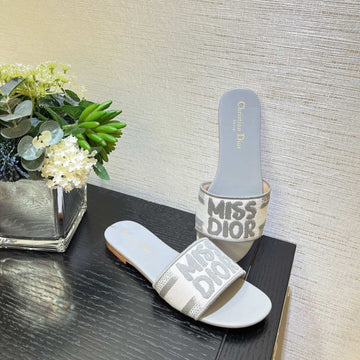 Dway Slide Embroidered Grey Cotton