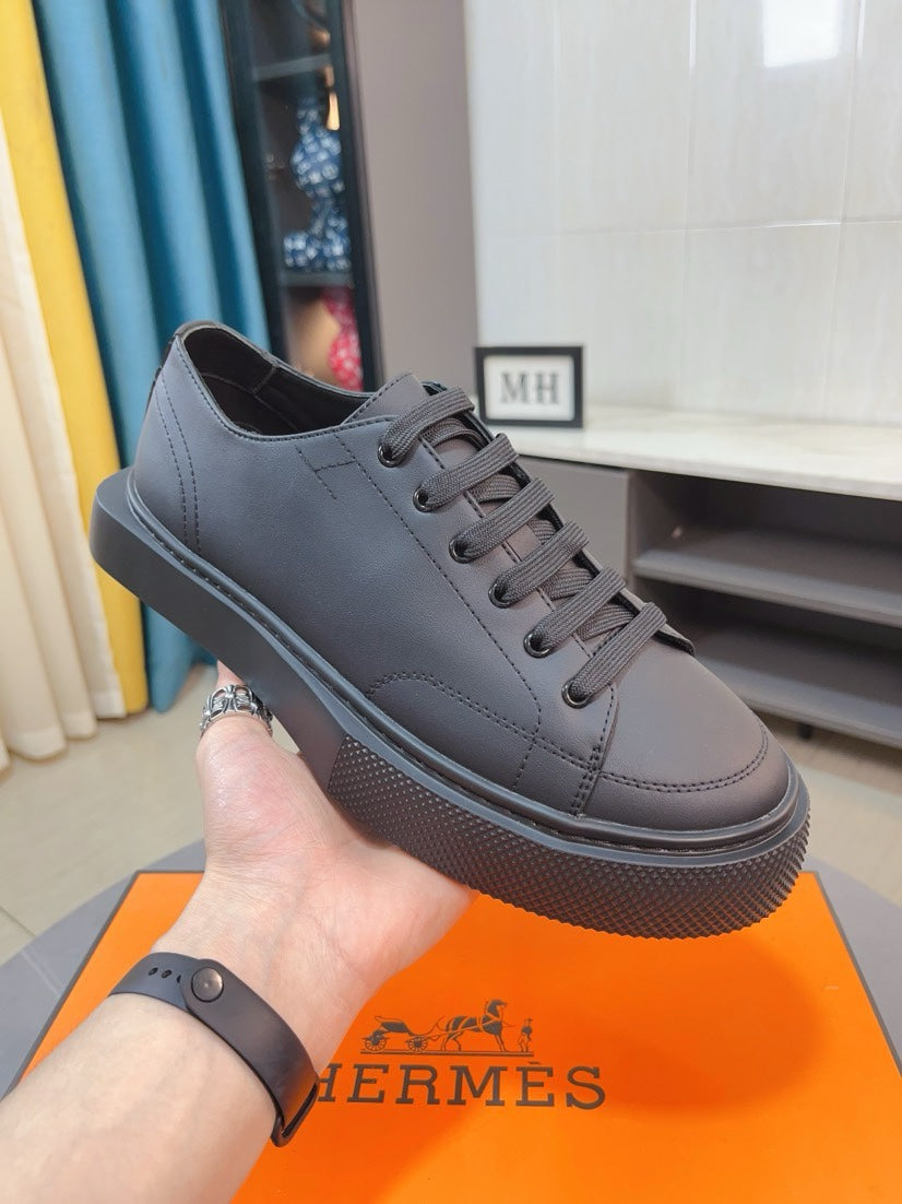 Hm Irwin Sneaker Black Calfskin