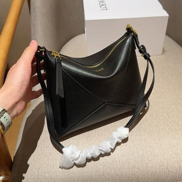 Loe 22 Puzzle Fold Pouch In Black Nappa Calfskin