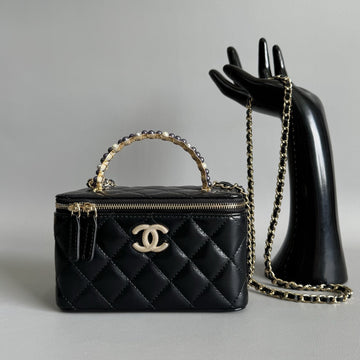 CC Vanity Case Pearl 17CM Black Lambskin Gold Hardware
