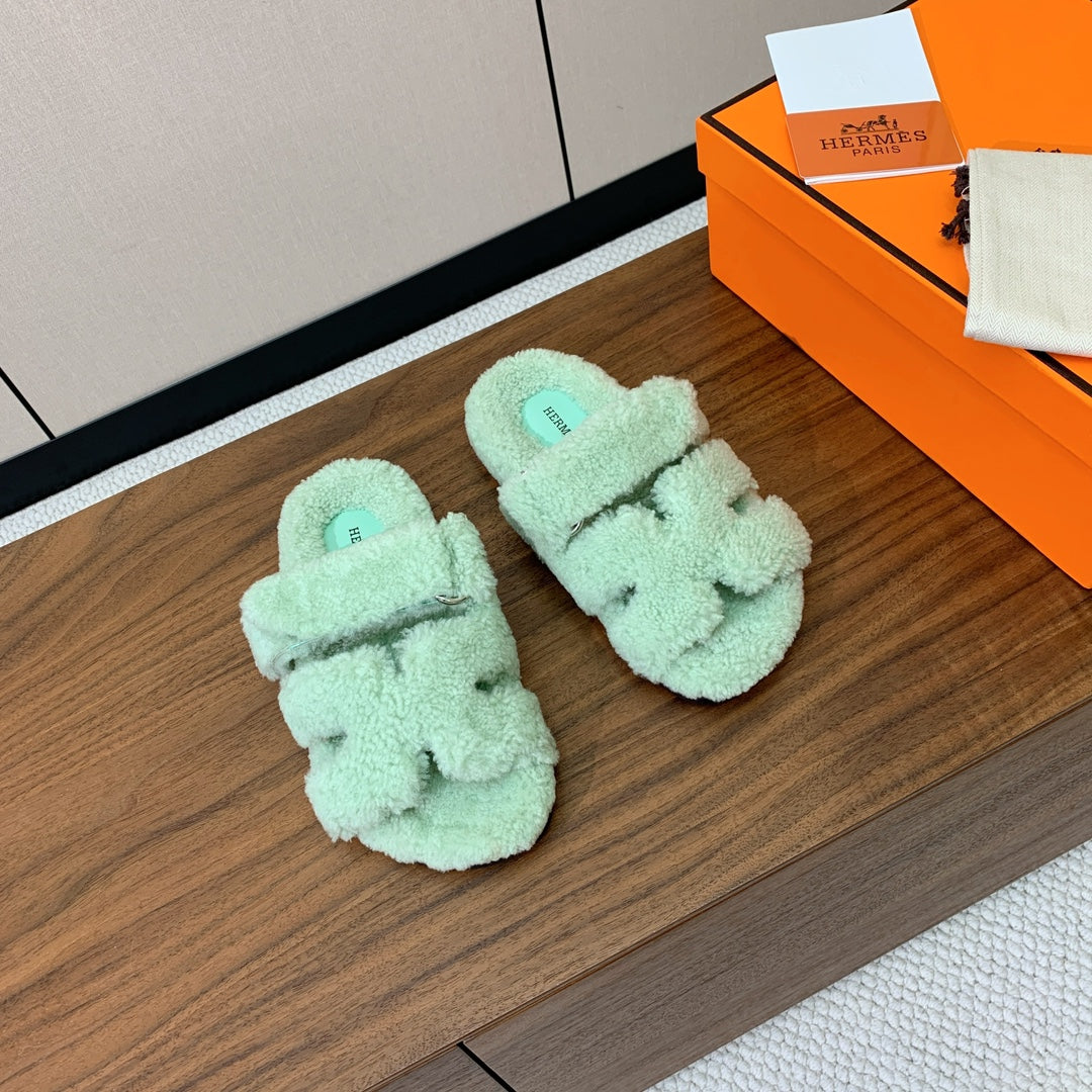 Hm Chypre Sandal In Light Turquoise Lamb Wool 984178