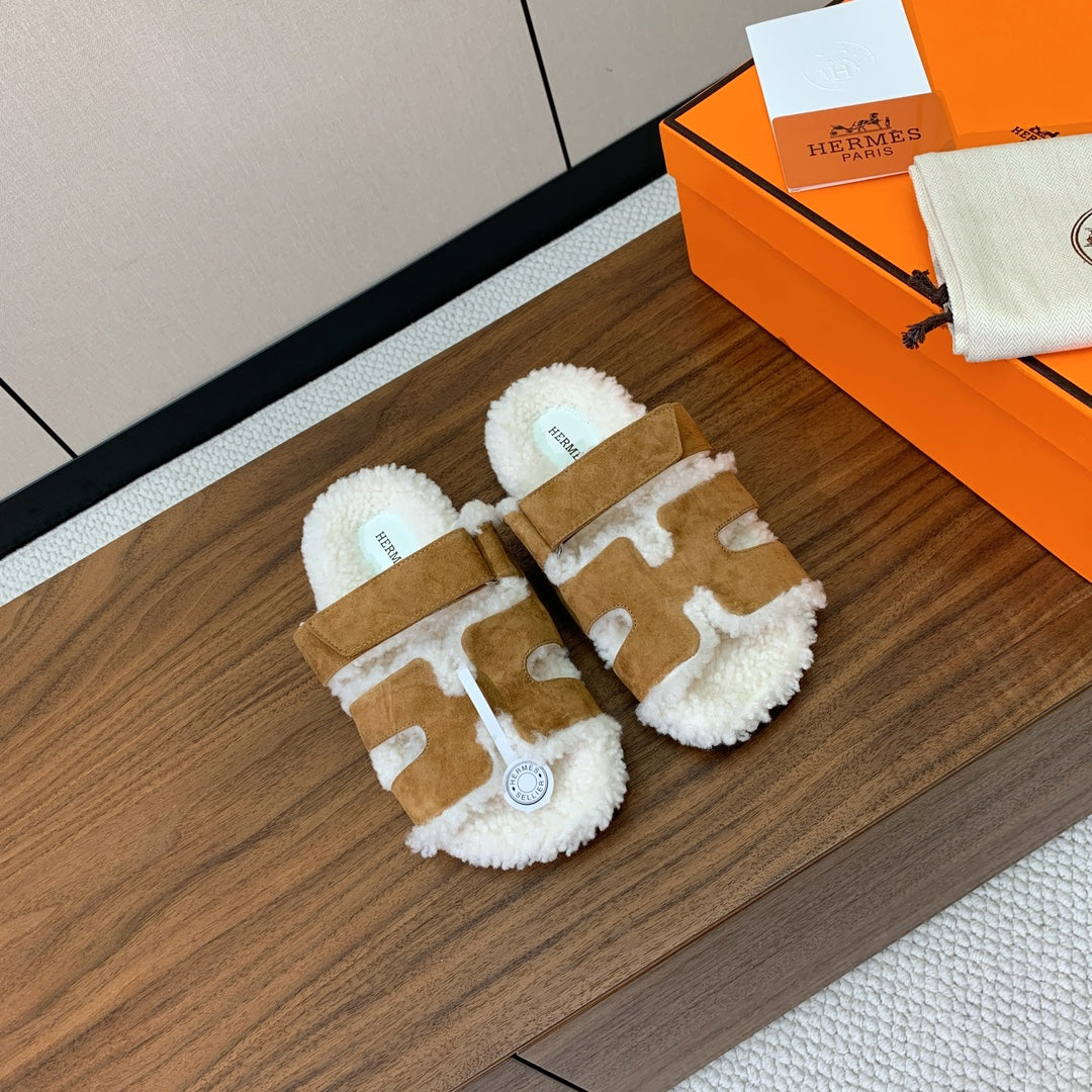 Hm Chypre Sandal In Brown Mix White Fleece And Suede 984200