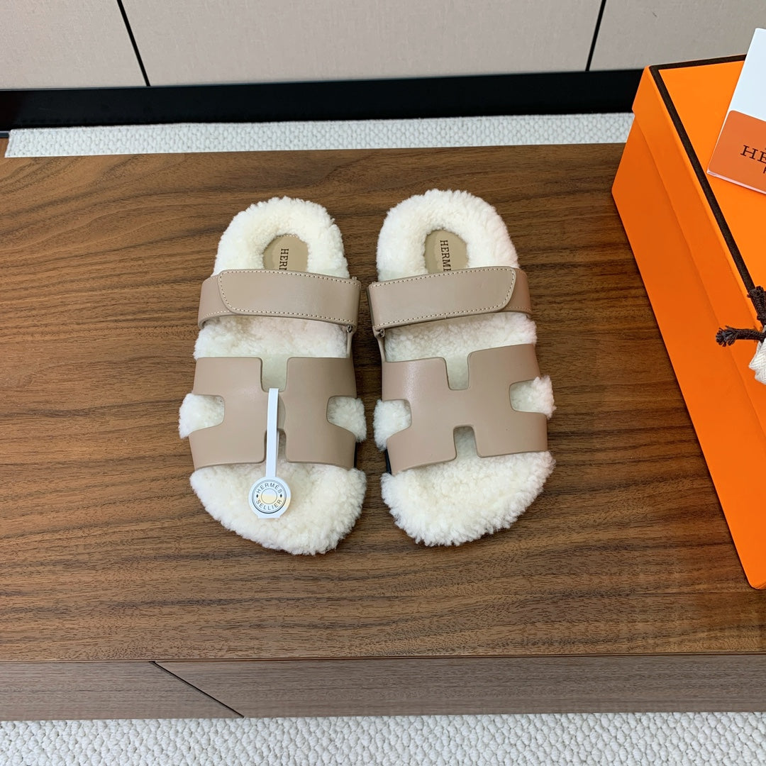 Hm Chypre Sandal Light Brown Mix White Wool And Cowhide Lining 984209