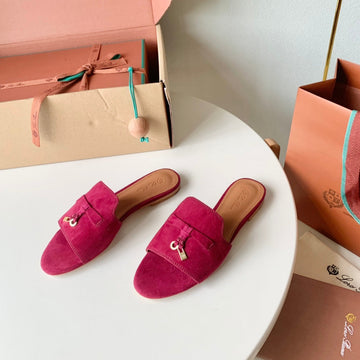 Summer Charms Sandals In Wine Suede