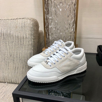 CC 24C Sneaker White Ivory Suede Sheepskin 688653