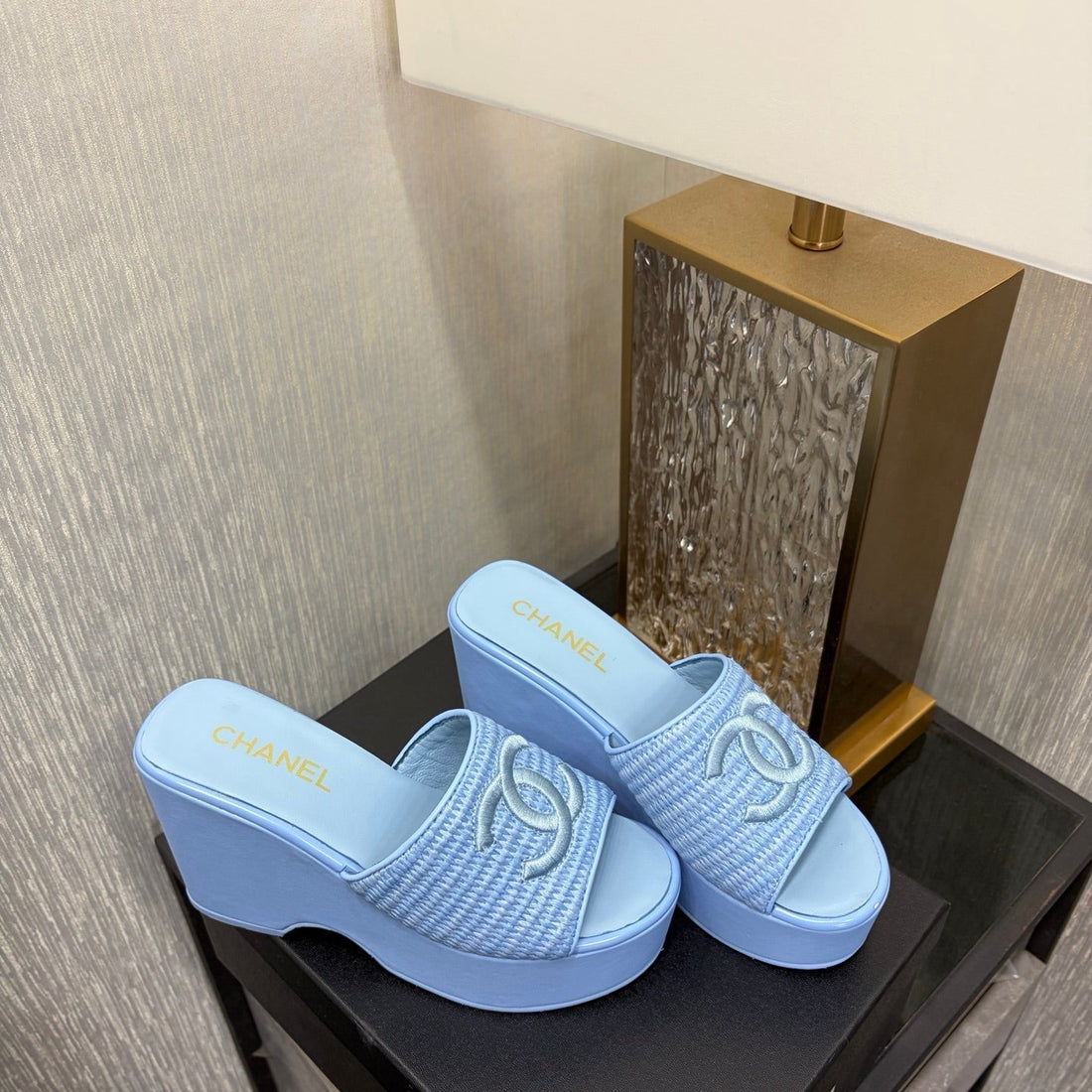 CC 26S Platform Slide Light Blue Raffia Sheepskin 688701