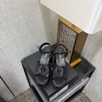 CC 26S Platform Sandals Black Sheepskin 688705