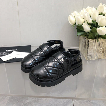 Chunky Platform Shearling Slipper Black Lambskin