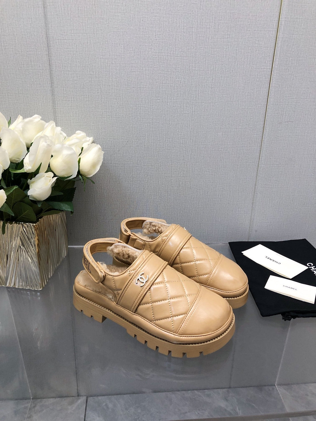 Chunky Platform Shearling Slipper Beige Cream Lambskin
