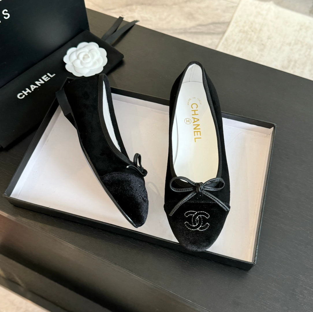 Ballet Flat All Black Suede Calfskin