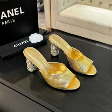 T-Strap Pearl Heel 85 Mm Sandals In Gold Lambskin Mule