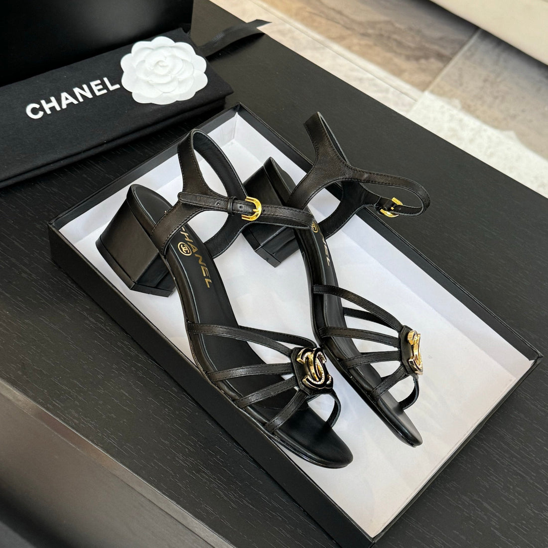 CC 45MM Sandal Black Sheepskin 212926