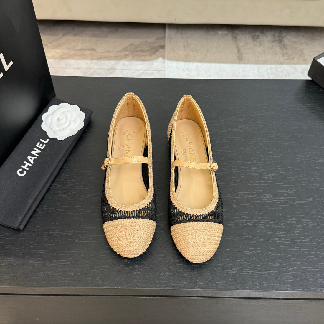 CC 25P Mary Jane 15MM Beige Black Raffia 373783