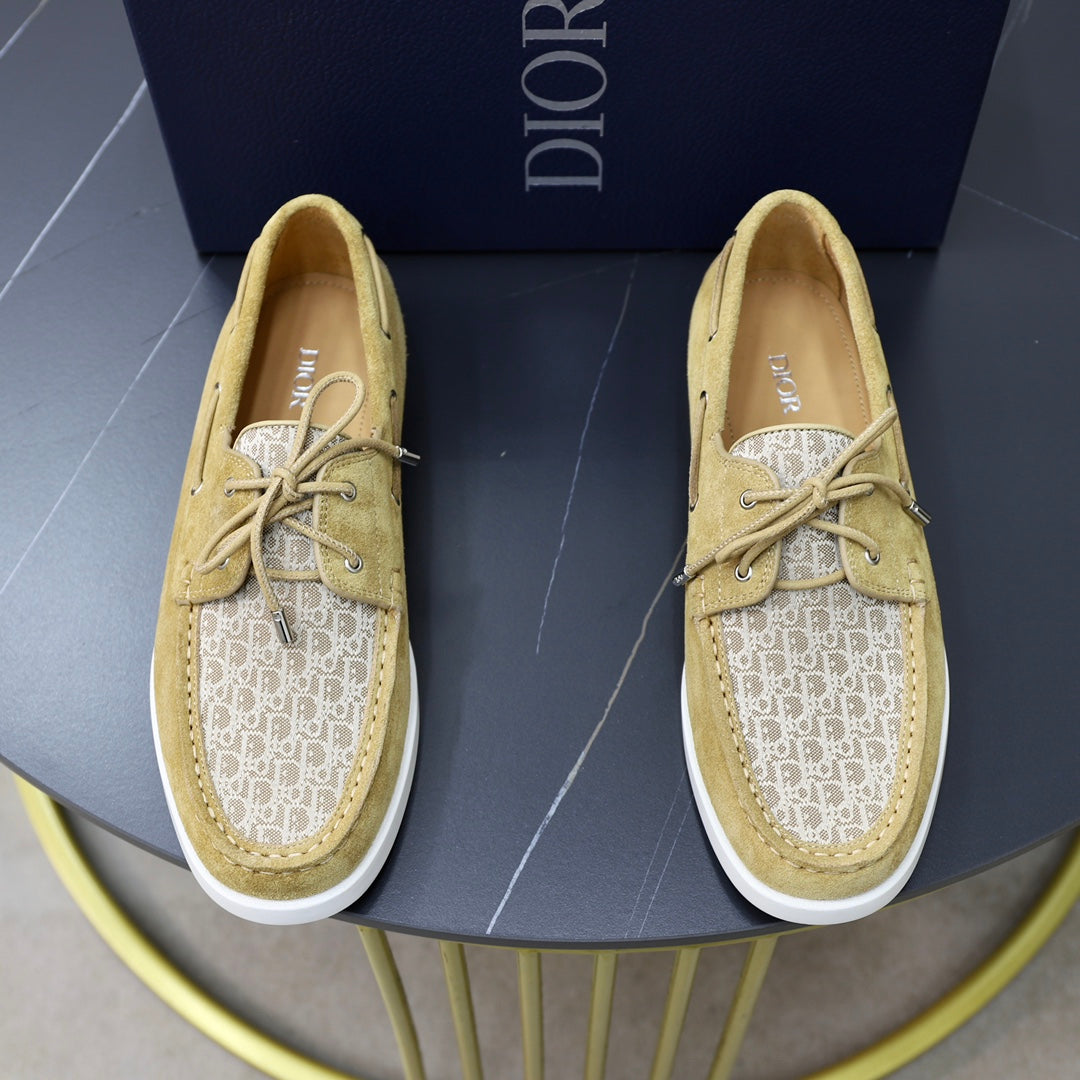 CD Granville Boat Shoe Flax-Beige Suede