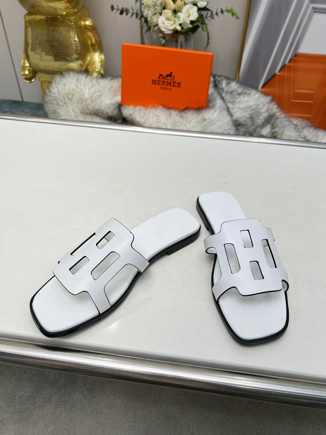 Flatform Sandal White Calfskin