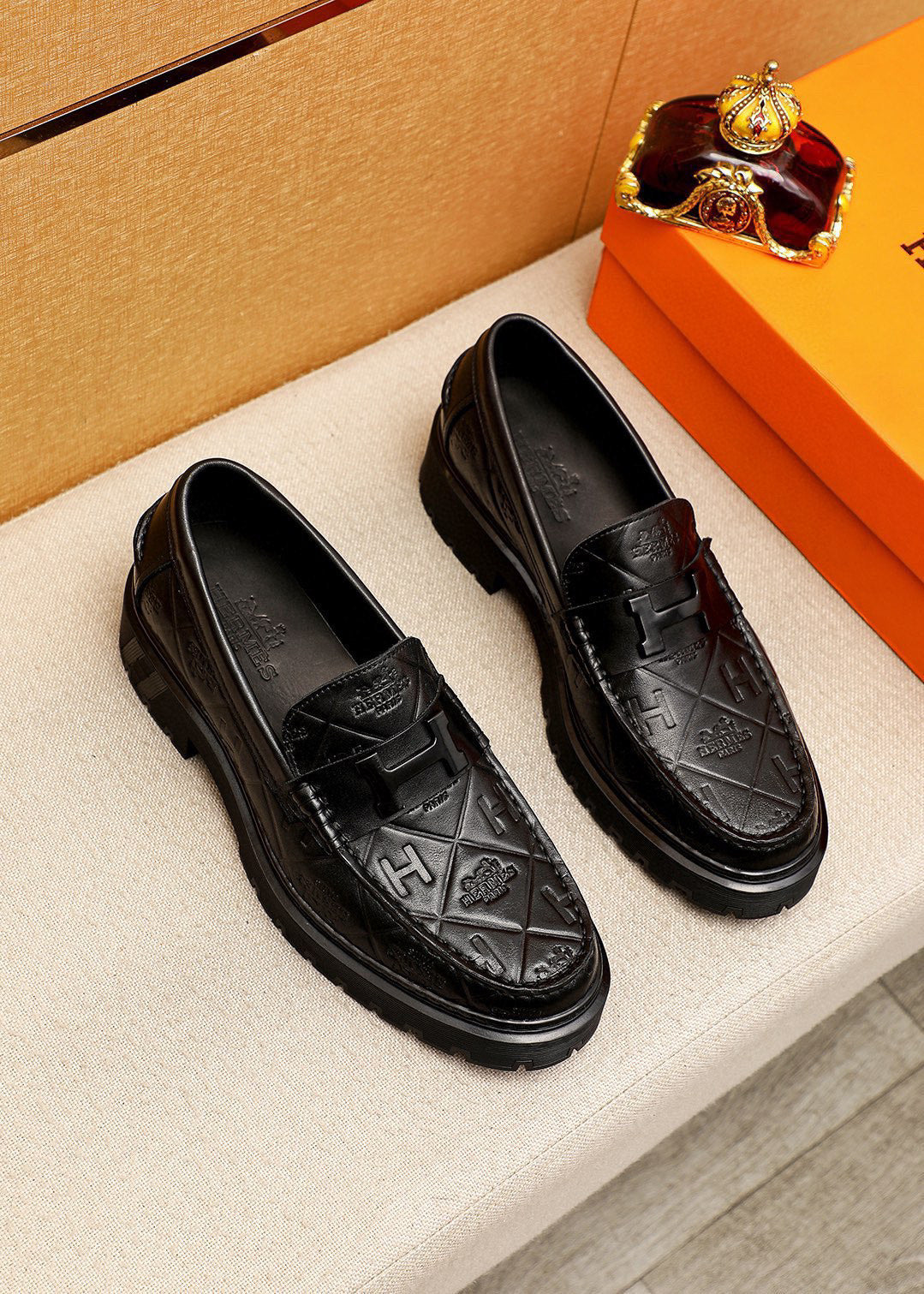 Hm Men's Moccasins Loafer Black Calfskin Embossed 710912