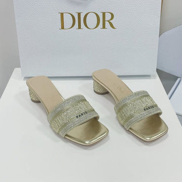 CD Dway Slide 35 Cotton Embroidery Khaki Tone Thread And Strass