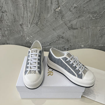Walkn CD Grey Oblique Printed Canvas