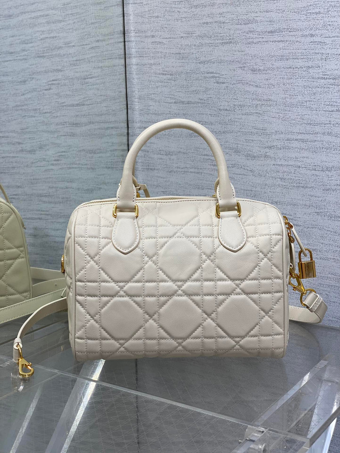 Groove 25 Bag In White Cream Lambskin