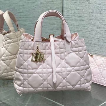 Always Medium 28 Bag In Light Pink Macrocannage Calfskin