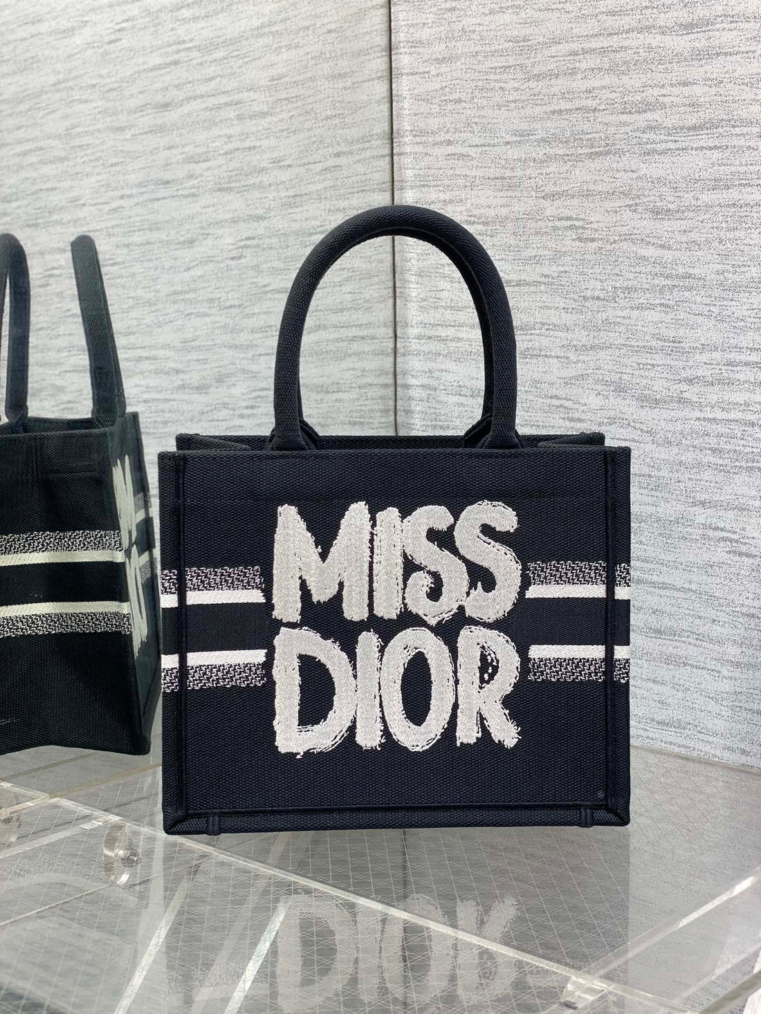 Book Tote 26 In Black Mix White Canvas 226506