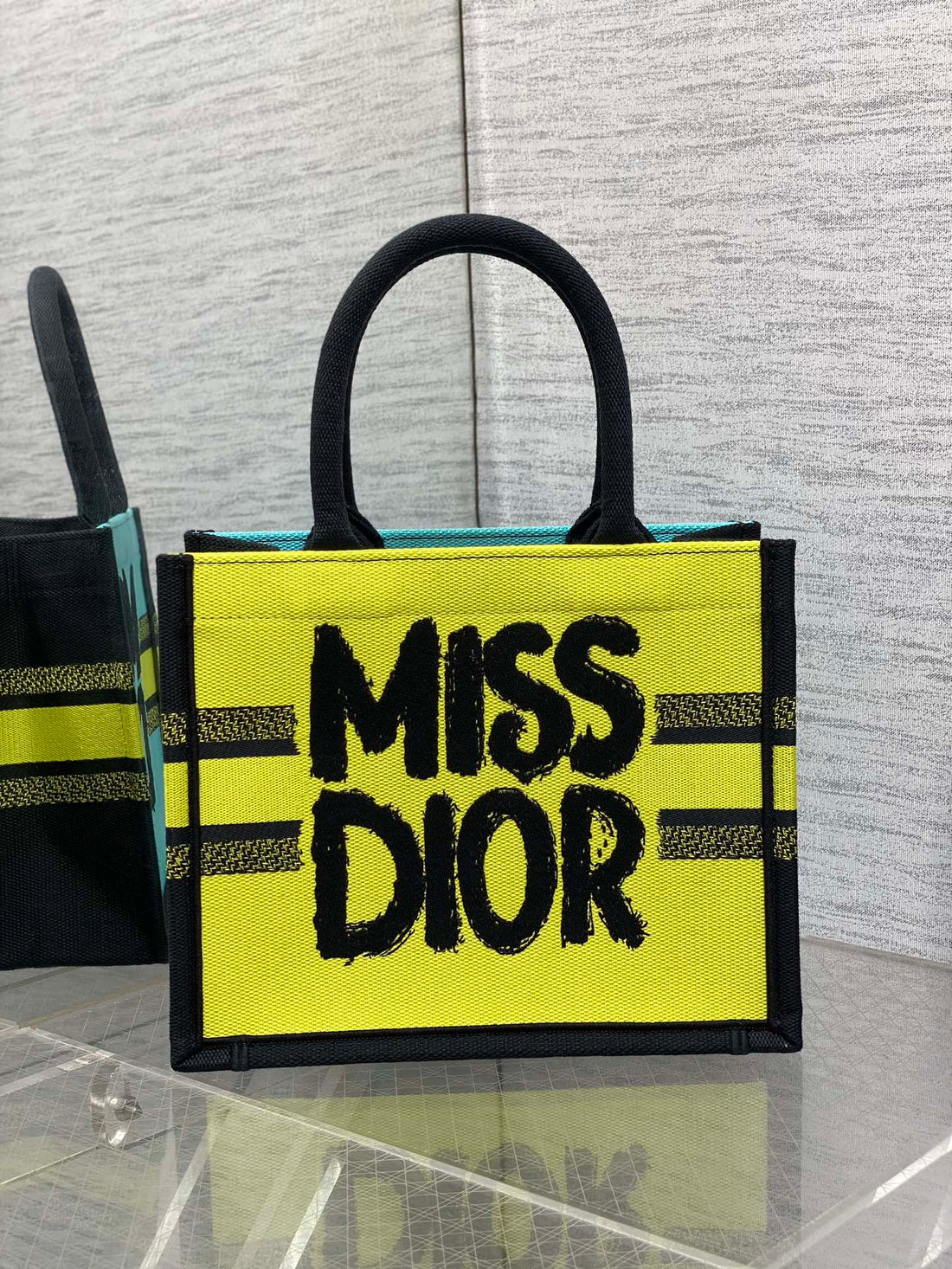 Book Tote 26 In Colorful Canvas 226512
