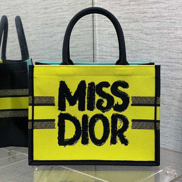 Medium Book Tote 36 In Colorful Canvas 226513