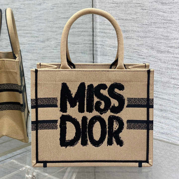 Book Tote 26 Beige And Black Miss Graffiti Embroidery