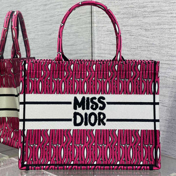 Miss Tote 36 In Magenta Purple Canvas
