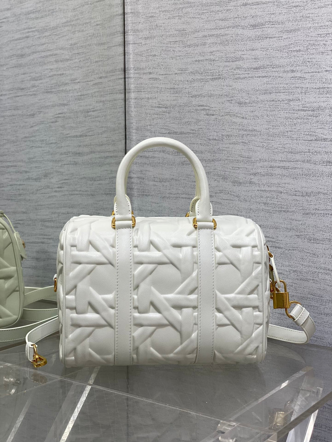 Groove 25 Bag In White Macrocannage Calfskin With Gold Hardware