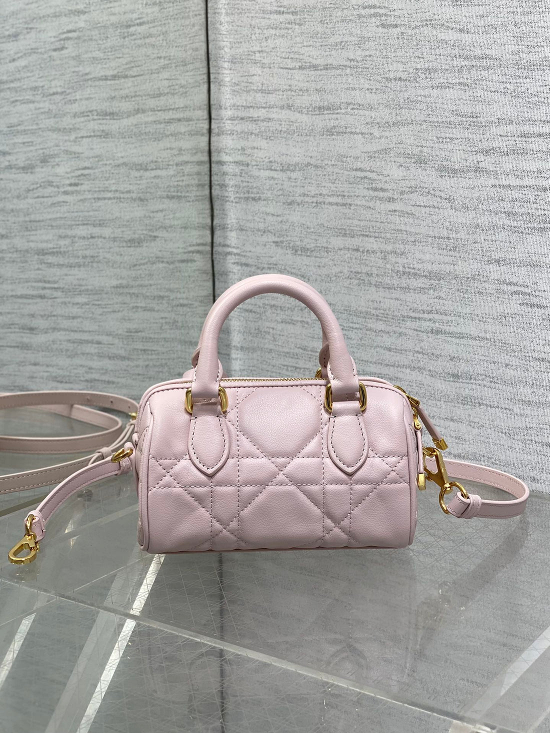 Groove Mini 17 Bag In Light Pink Lambskin