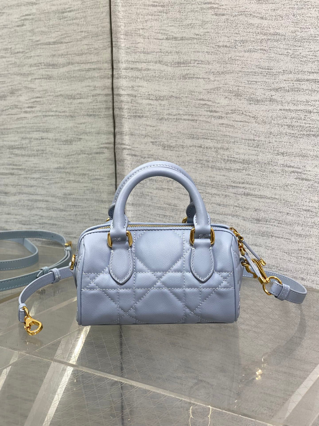 Groove Mini 17 Bag In Light Blue Lambskin