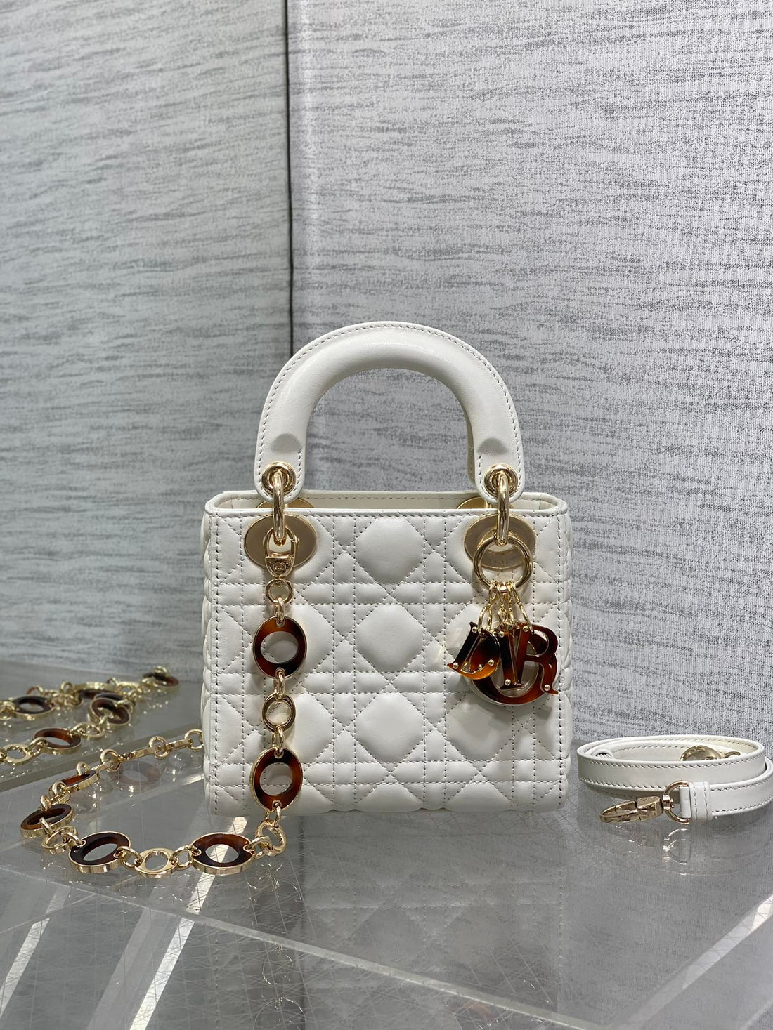 CD Lady 17CM White Lambskin Brown Charm